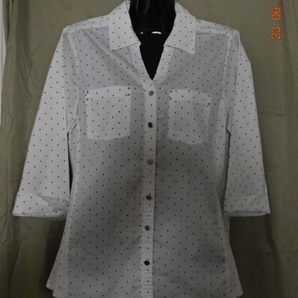 Croft & Barrow Stretch Women's Small Button Up